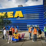 ИКЕА ги затвора продавниците во Русија