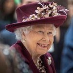 Кралицата Елизабета ја помина ноќта во болница