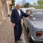СТАНА ТУРИСТИЧКА АТРАКЦИЈА ВО ИТАЛИЈА: Паркиран автомобил не е помрднат цели 47 години